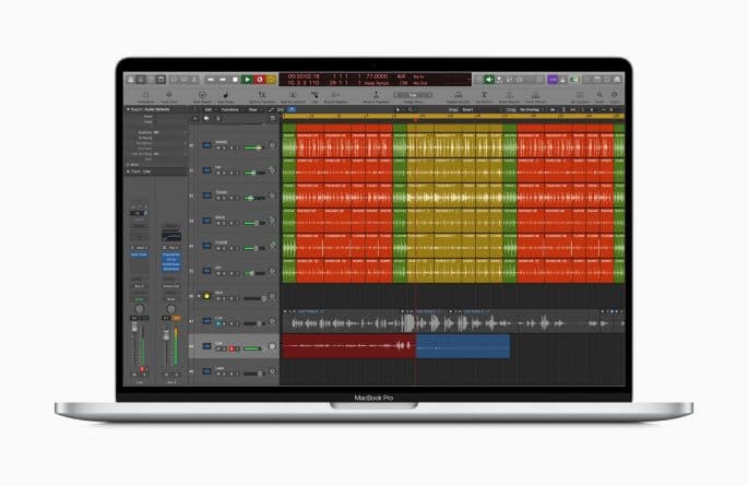 Apple představuje 16palcový MacBook Pro 9 Apple představuje 16palcový MacBook Pro