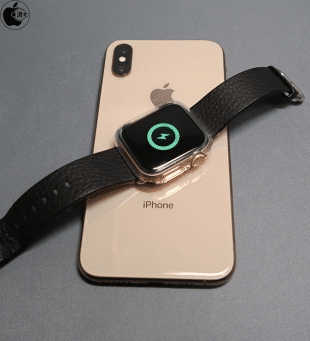 Nové iPhony budou mít 18-wattovou nabíječku a kabel USB-C / Lightning, což vám umožní bezdrátově nabíjet další zařízení.