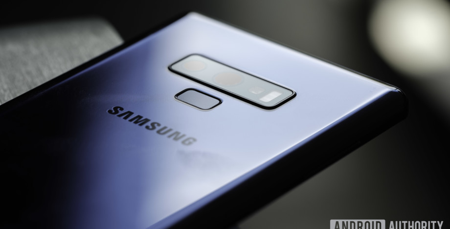 Aktualizační centrum Samsung Galaxy Note 9: Android 10 beta… 10 Aktualizační centrum Samsung Galaxy Note 9: Android 10 beta…