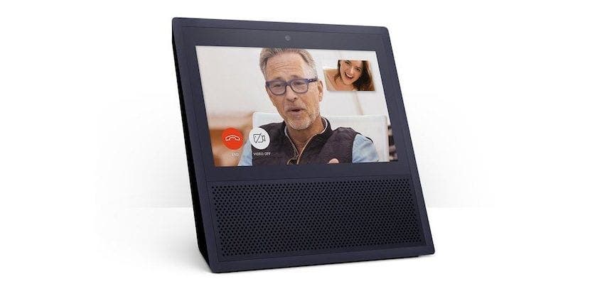 Amazon aktualizuje svou aplikaci Alexa o podporu hovorů a zpráv Amazon aktualizuje svou aplikaci Alexa o podporu hovoru a zprav