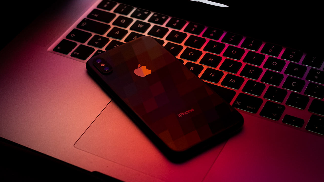Apple by mohl v roce 2020 uvést na trh čtyři nové iPhony, tři z nich… 4 Apple by mohl v roce 2020 uvést na trh čtyři nové iPhony, tři z nich…