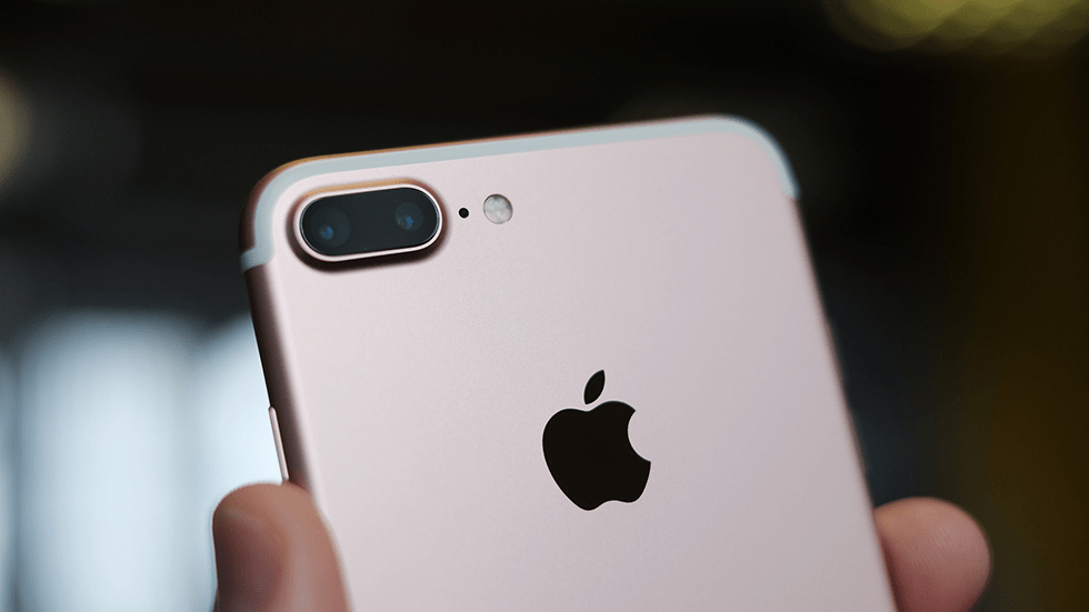 Apple se vzpamatoval a překonal rekord v prodeji díky iPhone 7. S účinkem enginu s názvem iPhone 7 Tim Cook oznámil dnešní finanční výsledky prvního fiskálního čtvrtletí roku 2017 společnosti Apple…