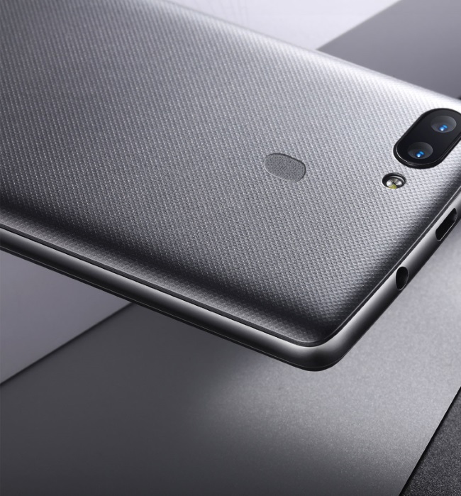 Blackview A20 Pro. Funkce