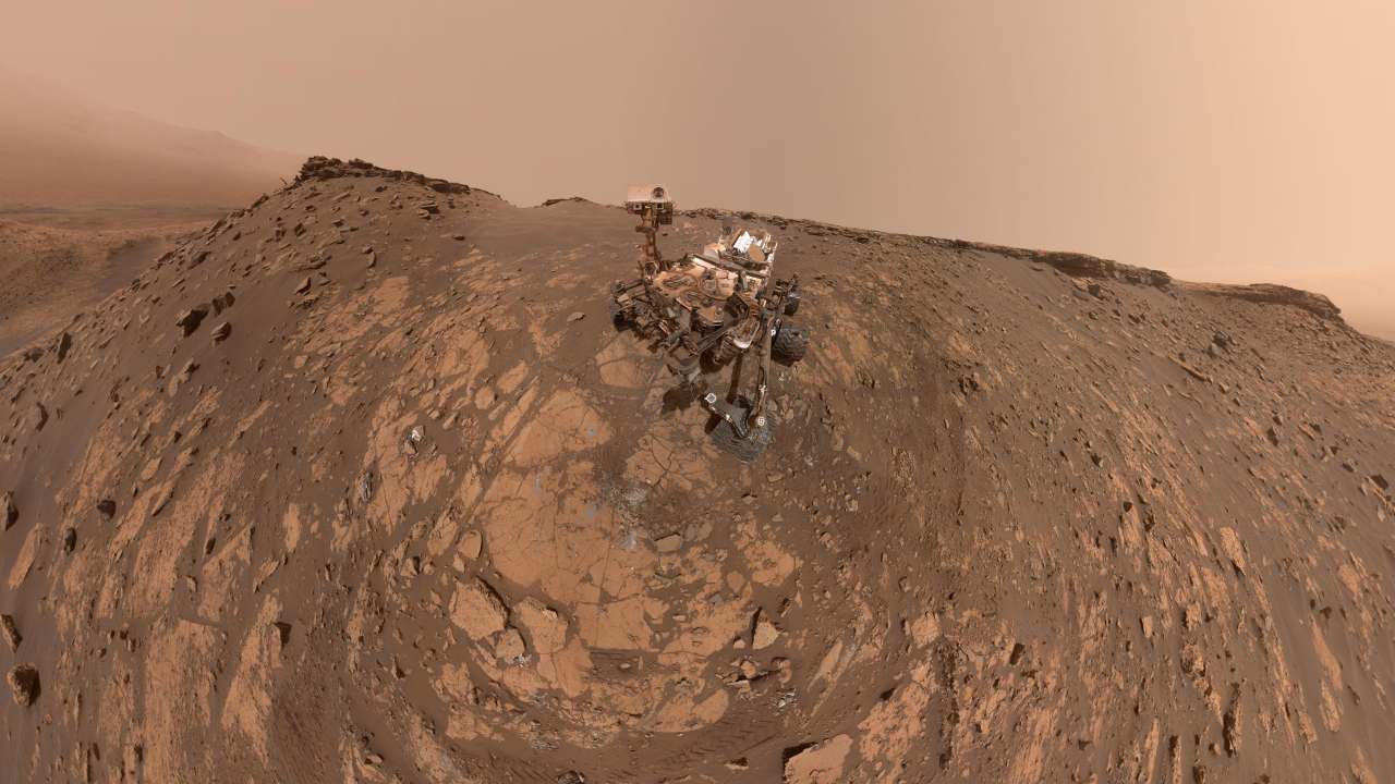 Curiosity Rover NASA sdílí selfie z Marsu…