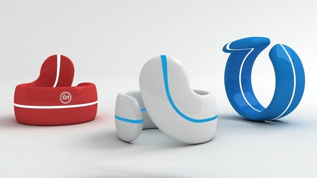 Díky tomuto inteligentnímu prstenu se vaše ruka stane univerzálním ovládacím prvkem Fin je prsten vložený do našeho palce a umožňuje nám ovládat pohyby téměř jakéhokoli technologického zařízení. Toto zařízení má malý optický senzor.