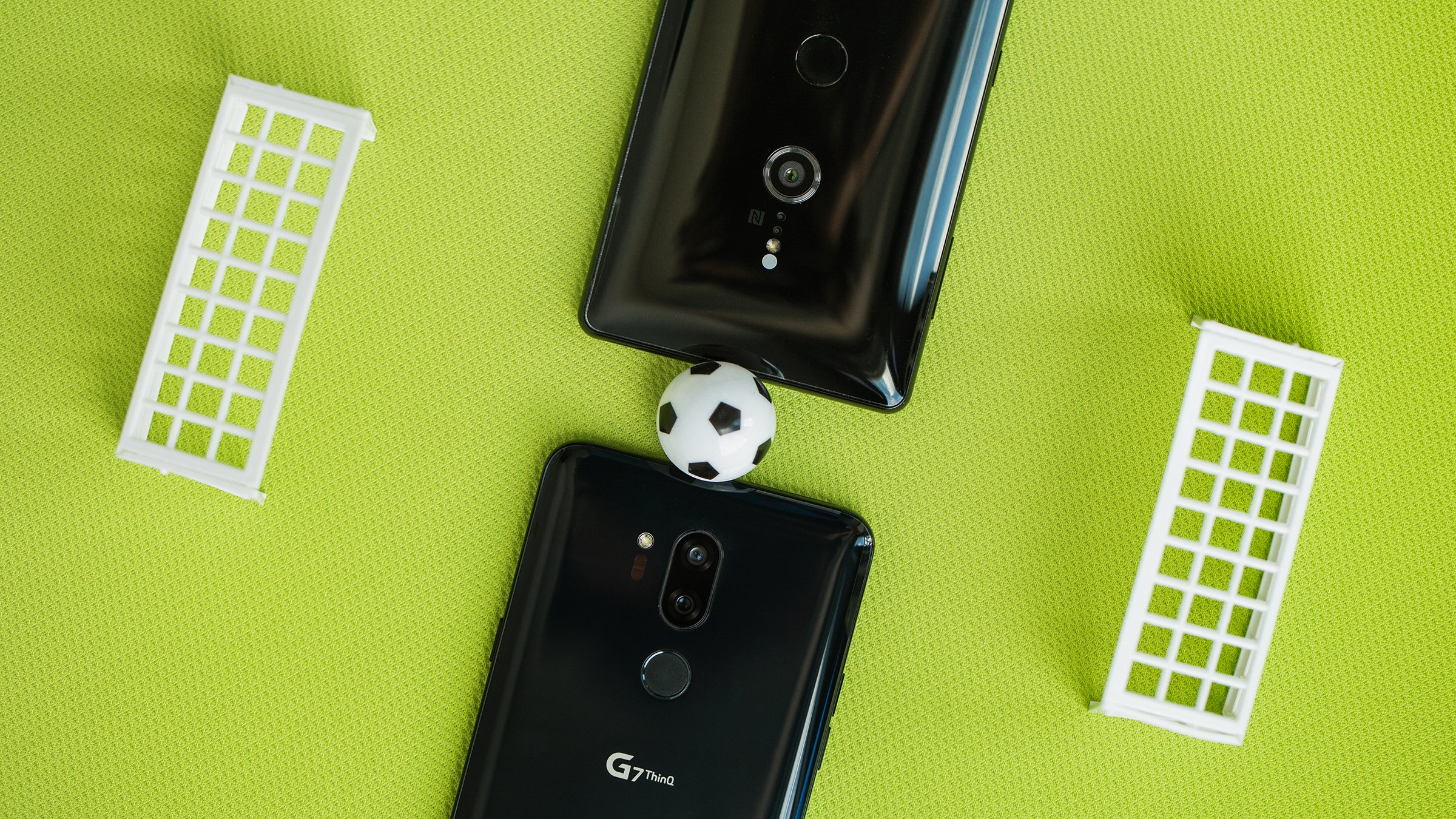 Druhý střet světového poháru: Sony Xperia XZ2 vs. LG G7 ThinQ