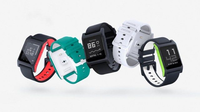 Fitbit udrží Pebble služby naživu do roku 2018 Nyní víme, jak dlouho společnost zabývající se sportovními zařízeními Pebble definitivně zabije. Poté, co Ftibit před několika dny potvrdil nákup Pebble, mnoho ...