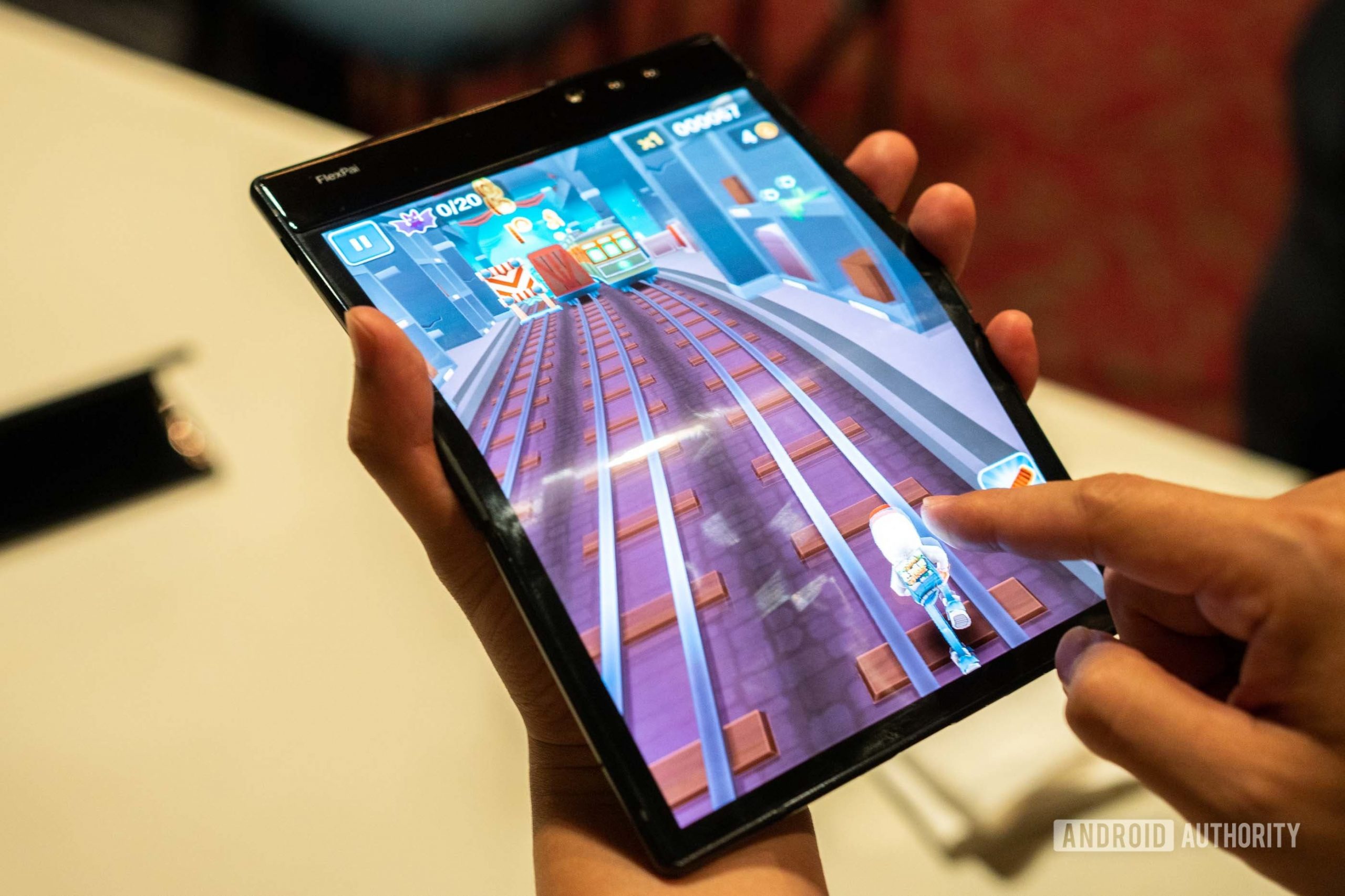 FlexPai 2 první podrobnosti: levné skládací zařízení se Snapdragon 865