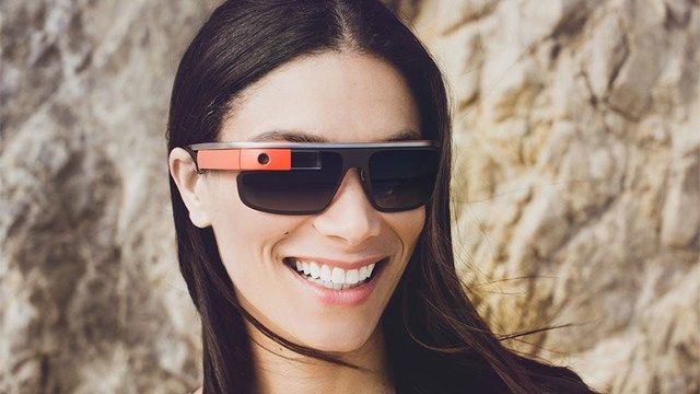 Google Glass se nyní ve Spojených státech konečně prodává. Chytré brýle, které spustily šílenství pro nositelná zařízení poté, co oslovily pouze omezené publikum, alespoň…