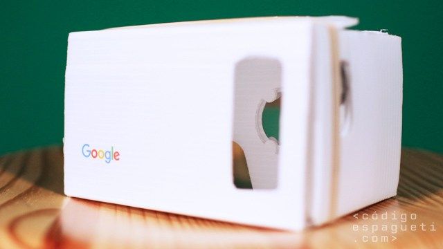 Google může letos představit nový headset pro virtuální realitu Nové zařízení může konkurovat Samsung Gear VR. Podle informací zveřejněných Financial Times Google vyvíjí zařízení pro virtuální realitu pro smartphony, které se pokusí konkurovat.