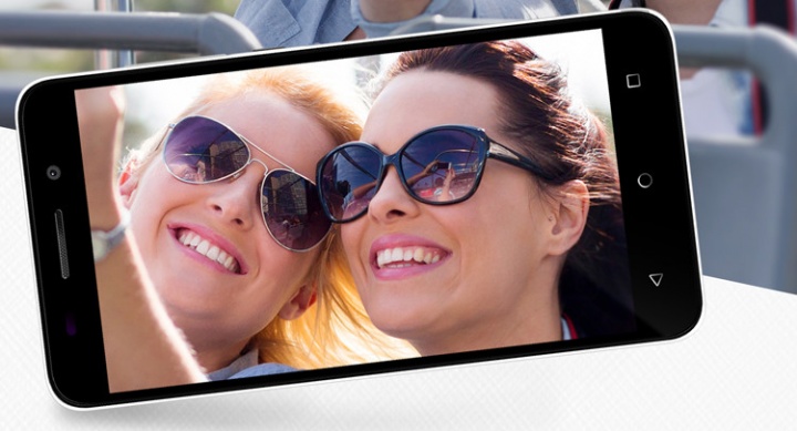 Huawei Honor 4X je nyní oficiální
