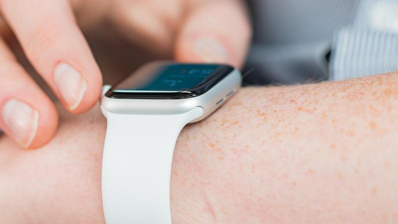 Jak měníte aplikace v Docku Apple Watch? 7 Jak měníte aplikace v Docku Apple Watch?