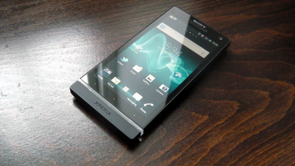 Jak stahovat ovladače USB pro Sony Xperia