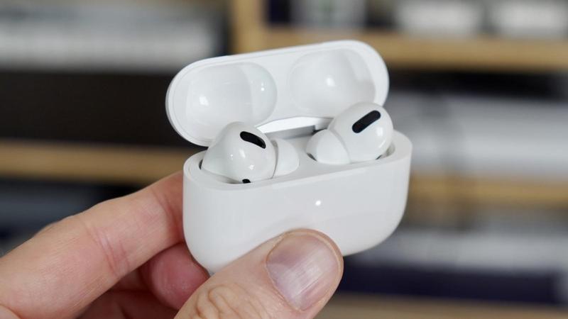 Jak získat prostorový zvuk na AirPods Pro