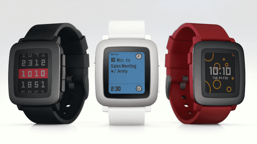 Je Pebble Time: barevný displej a jeden týden autonomie 6 Çakıl Zamanı