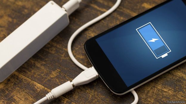 Je špatné ukončit mobilní nabíjení po celou noc? [Toda la Verdad]