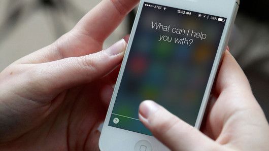 Kdo je Siri za tvým anglickým hlasem? 3 Iphone_siri Google Glass