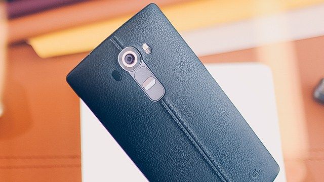 Křivky a vzhled: Nový LG G4 oficiálně dorazil Nový vlajkový telefon LG je zde s novými funkcemi v designu, displeji a fotoaparátu. Po lavině úniků v posledních týdnech je LG konečně ... 3 Křivky a vzhled: Nový LG G4 oficiálně dorazil Nový vlajkový telefon LG je zde s novými funkcemi v designu, displeji a fotoaparátu. Po lavině úniků v posledních týdnech je LG konečně ...