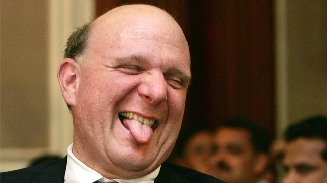 Steve Ballmer je v současnosti největším akcionářem společnosti Microsoft Bývalý generální ředitel a spoluzakladatel společnosti Microsoft se stal osobou s největším počtem akcií společnosti, protože Bill Gates dále prodal… 2 Microsoft zaútočil na Apple pro nový iPhone Tento pátek společnost Microsoft zveřejnila na svém oficiálním účtu YouTube propagaci, která přímo zaútočila na iPhone a Apple. Video na internetu za méně než jeden den ...