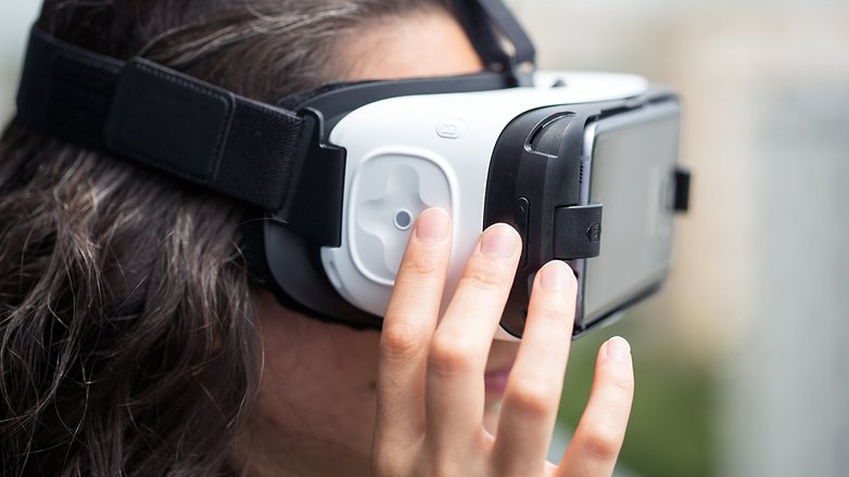 AndroidPIT samsung gear vr daria 4