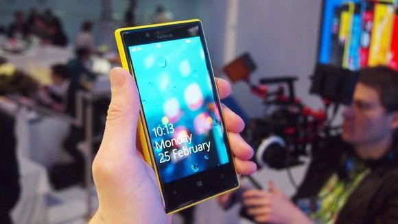 Moto G vs Nokia Lumia 520, srovnání s nízkým rozpočtem