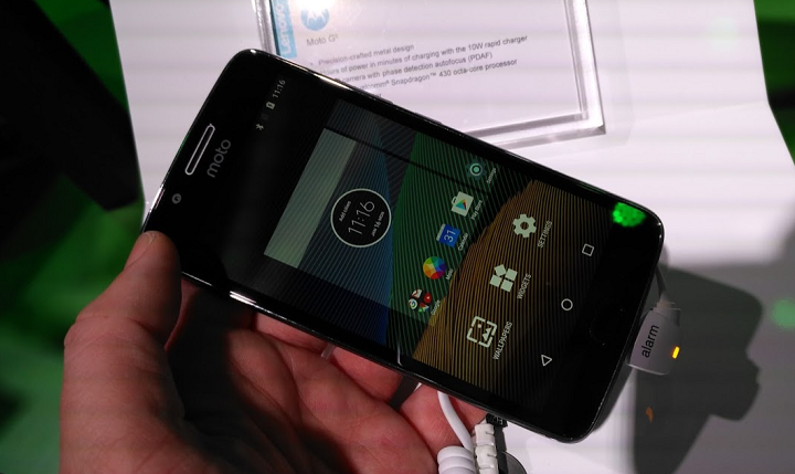 Obrázek - Moto G5 a Moto G5 Plus jsou oficiální s technickými vylepšeními a novým designem