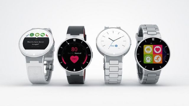 Nehanebná replika Alcatel Moto 360, OneTouch Watch, představila francouzská společnost na CES 2015 své první inteligentní hodinky, nízkonákladový produkt, který byl nálepkou Moto 360. Jak je známo ...