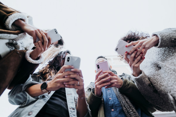 Nová čísla smartphonů zdůrazňují pokračující boje…