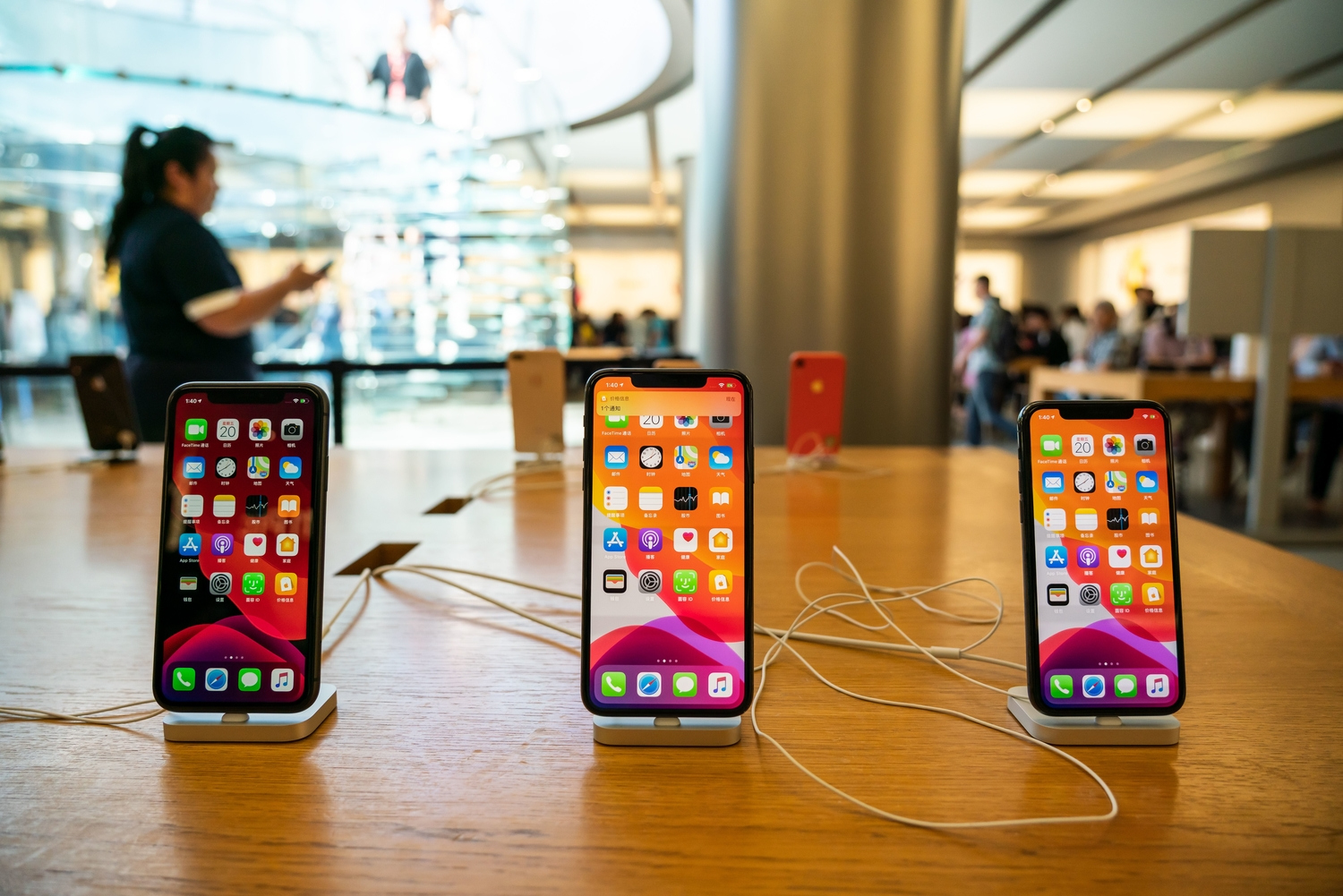 Nová zpráva říká, že AirPods mohou přicházet s každým novým ...