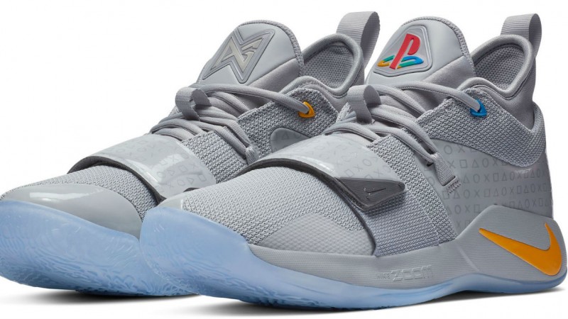 Nové retro PlayStation Nikes budou brzy v prodeji ... 5 Nové retro PlayStation Nikes budou brzy v prodeji ...