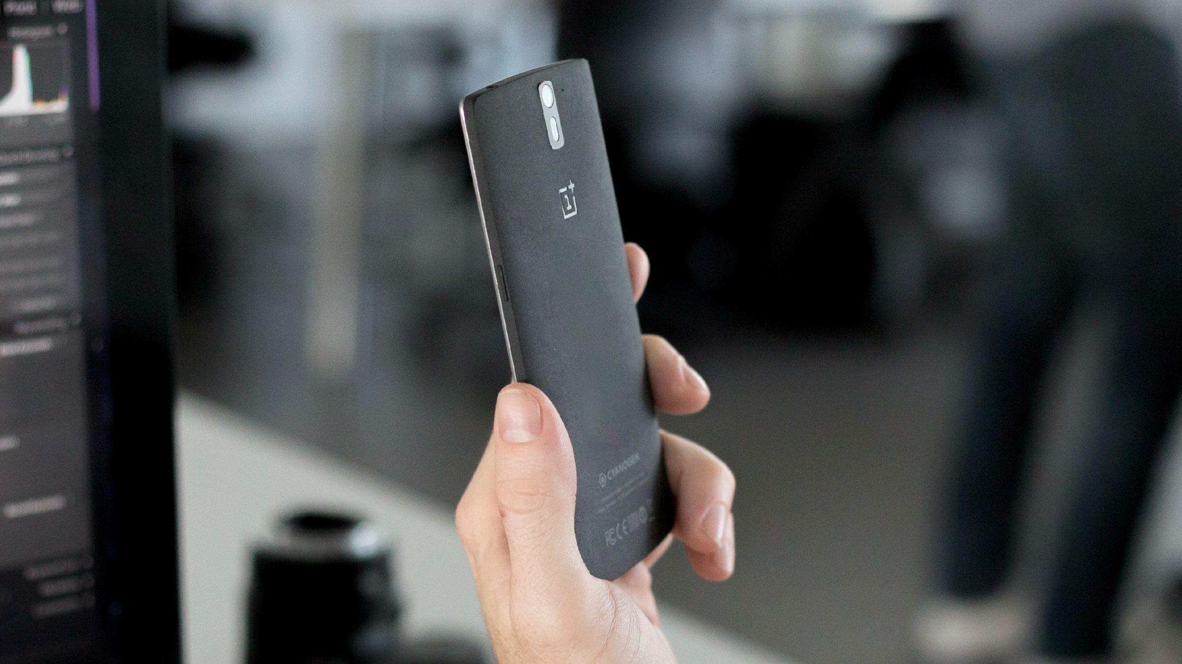 oneplus bir ekran