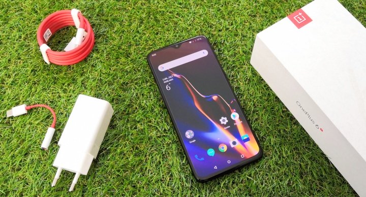 Obrázek - OnePlus 6T je nyní k dispozici za 549 eur