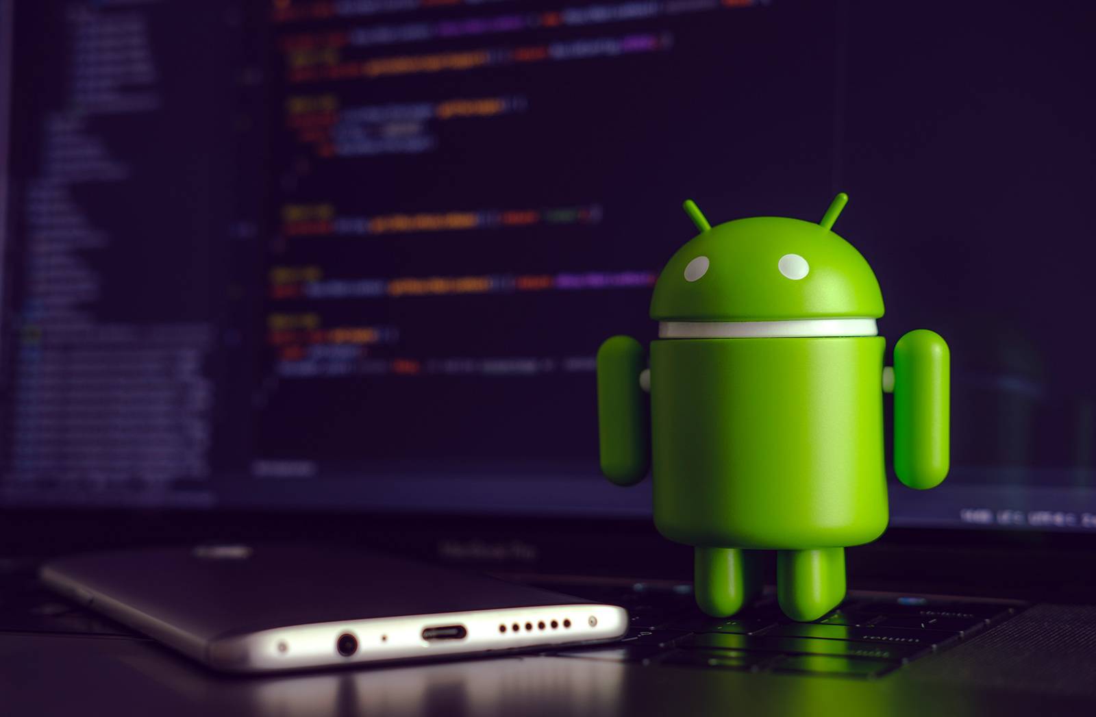 Oznámení systému Android 11 bylo odloženo kvůli protestům proti policejní brutalitě