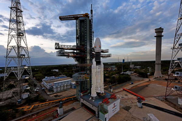 Podívejte se na historický start rakety mise Chandrayaan-2 Moon… 4 Podívejte se na historický start rakety mise Chandrayaan-2 Moon…