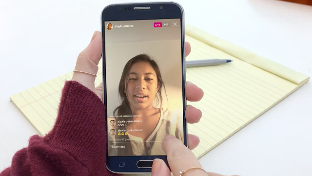Pozor, lovci! Instagram již hlásí, zda jste pořídili snímky obrazovky Populární aplikace pro sdílení fotografií následovala ve stopách Snapchatu. Instagram opět následuje kroky Snapchatu a přidává upozornění, když to někdo zachytí. 1 Pozor, lovci! Instagram již hlásí, zda jste pořídili snímky obrazovky Populární aplikace pro sdílení fotografií následovala ve stopách Snapchatu. Instagram opět následuje kroky Snapchatu a přidává upozornění, když to někdo zachytí.