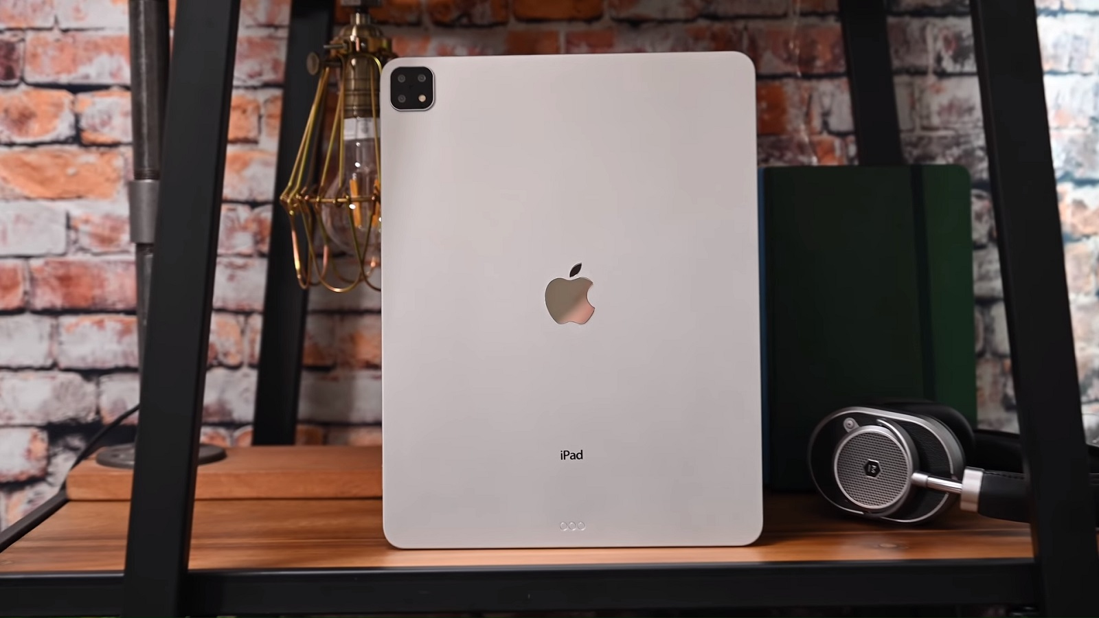 Praktické video může odhalit konečný design iPadu Pro…