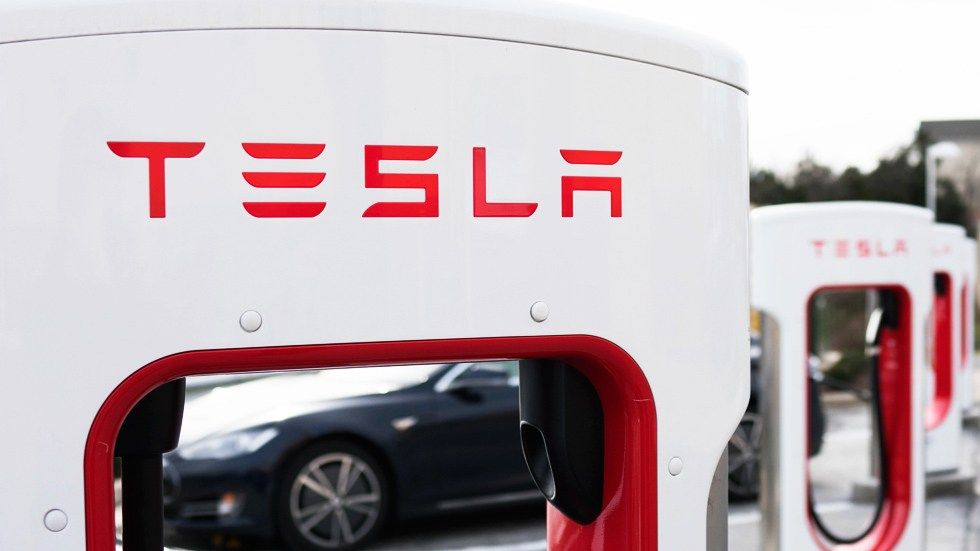 První kompresory Tesla Motors v Mexiku budou instalovány na Cuernavaca a hlavní město nebude prvním bodem, kde uvidíme slavné nabíječky společnosti. Mexičtí fanoušci automobilů Tesla Motors jdou pozdě ...