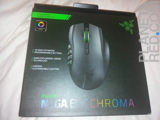 Razer Naga Epic Chroma, analýza a recenze 2 Razer Naga Epic Chroma, analiz ve inceleme