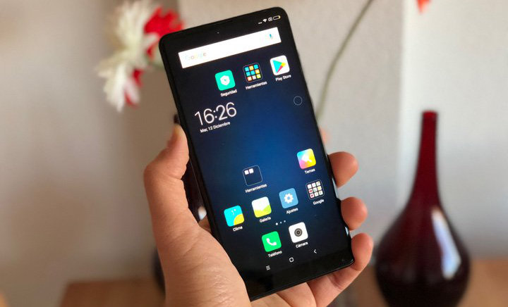 Obrázek - Recenze: Xiaomi Mi Mix 2 je skvělý čínský smartphone na celou obrazovku