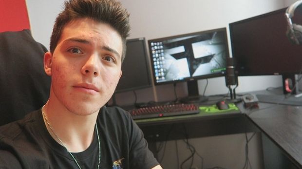 Rozhovor 1 na 1 s FaZe Adapt, který vyrostl jako YouTuber