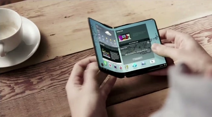 Esnek ekrana sahip ilk akıllı telefon Samsung Galaxy X Plus olacak