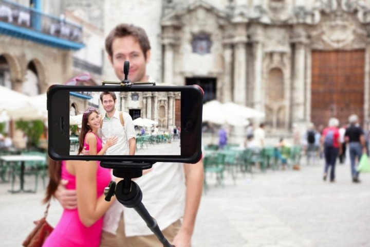 Obrázek - Selfie tyč zachrání mladou ženu před utonutím