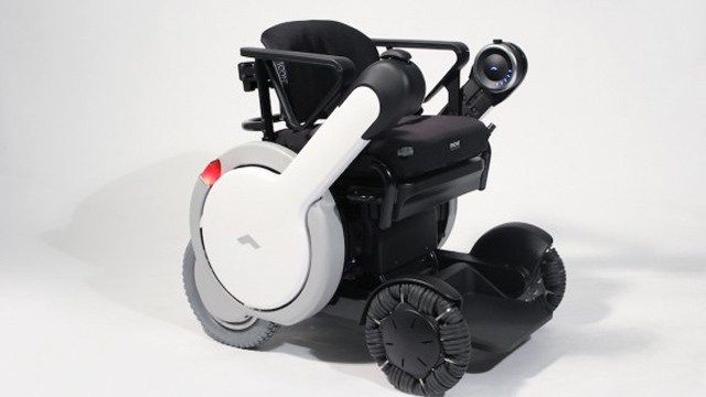Seznamte se s Whill, prvním lékařsky schváleným elektrickým invalidním vozíkem. Projekt byl schválen FDA. Whill Model M, zajímavý návrh malé japonské společnosti složené z bývalých zaměstnanců společností Nissan, Sony a Olympus, je invalidní vozík ... 2 Seznamte se s Whill, prvním lékařsky schváleným elektrickým invalidním vozíkem. Projekt byl schválen FDA. Whill Model M, zajímavý návrh malé japonské společnosti složené z bývalých zaměstnanců společností Nissan, Sony a Olympus, je invalidní vozík ...
