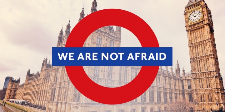 Sociální sítě po bombovém útoku v Londýně zaplavily #WeAreNotAfraid 44 Sociální sítě po bombovém útoku v Londýně zaplavily #WeAreNotAfraid