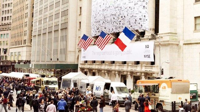 Společnost Jack Dorsey, Square, vzrostla na akciovém trhu Na burze akcií vzrostly o více než 60%. A konečně, dva měsíce po odeslání žádosti na newyorskou burzu (NYSE)…