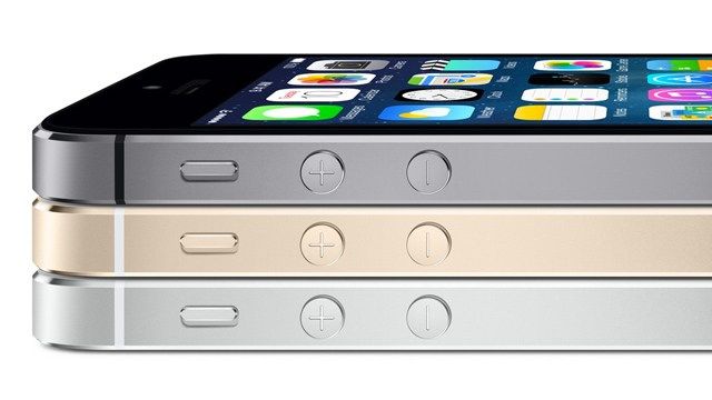 Telcel, Iusacell a Movistar zakázaly používání slova iPhone.Po porážce Apple před mexickými soudy to mexická společnost iFone dosáhla v reklamách mobilních telefonních operátorů v naší zemi.