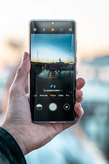 Telefony Huawei: na co si musíte vybrat, abyste si jeden vybrali 5 Obrázek - Telefony Huawei: co hledat při výběru