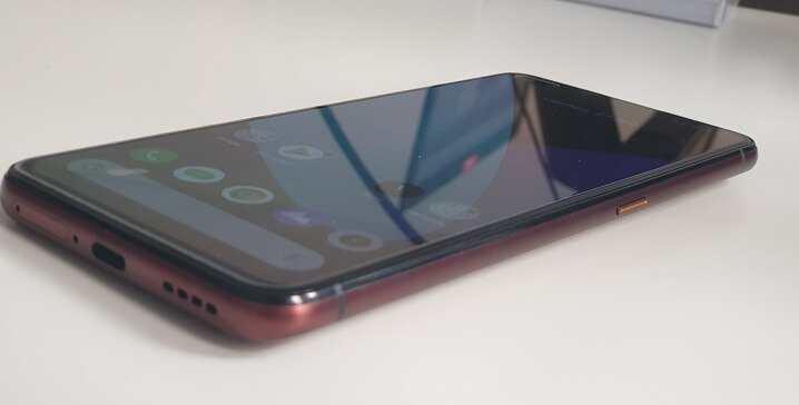 Testovali jsme Realme X50 Pro 5G: 65 W rychlé nabíjení, 90 Hz displej a 5G připojení 10 Obrázek - Realme X50 Pro 5G, první dojmy