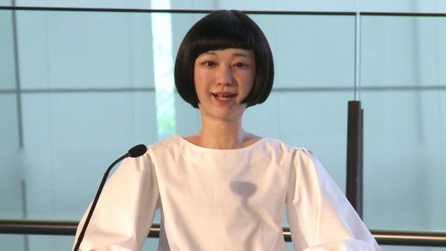 Tito děsiví androidi jsou novými průvodci po japonském muzeu. Japonci jsou v technologii vždy o krok napřed. Důkazem toho jsou humanoidní roboti představení tento týden v Národním muzeu nových věd a inovací. 1 Tito děsiví androidi jsou novými průvodci po japonském muzeu. Japonci jsou v technologii vždy o krok napřed. Důkazem toho jsou humanoidní roboti představení tento týden v Národním muzeu nových věd a inovací.