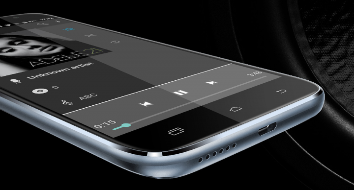 Vizuální - UHANS A101 je smartphone s 10 dotykovými displeji, který je ideální pro hraní her